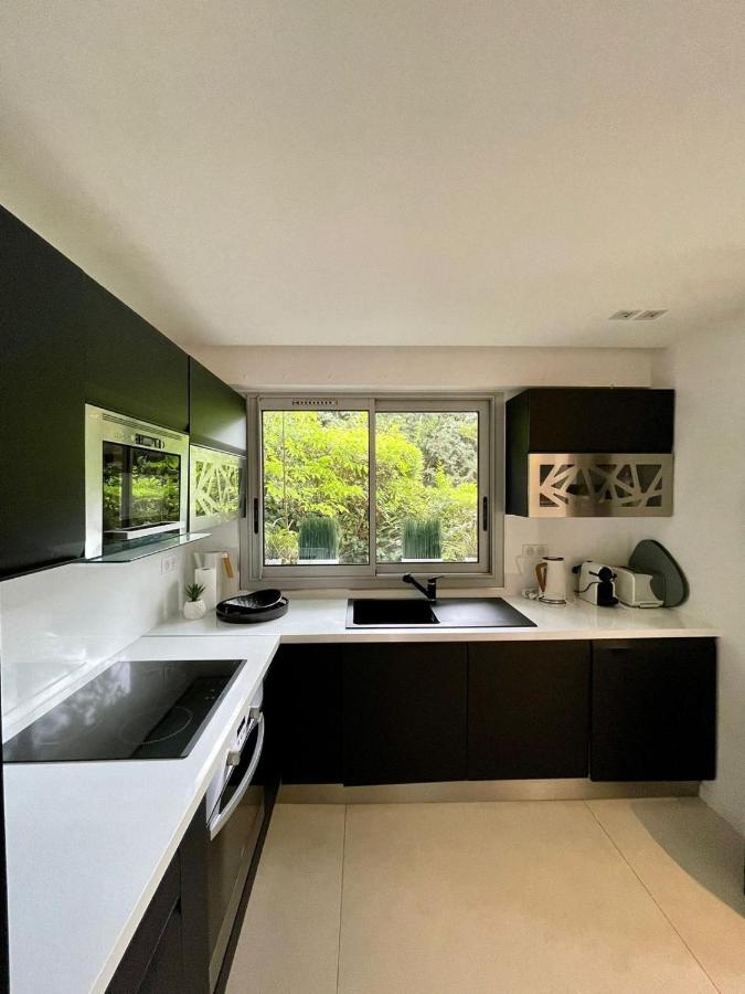 La Mauviere - 75M2 - 4Pers - Parking - Wifi Apartment กาซีส์ ภายนอก รูปภาพ