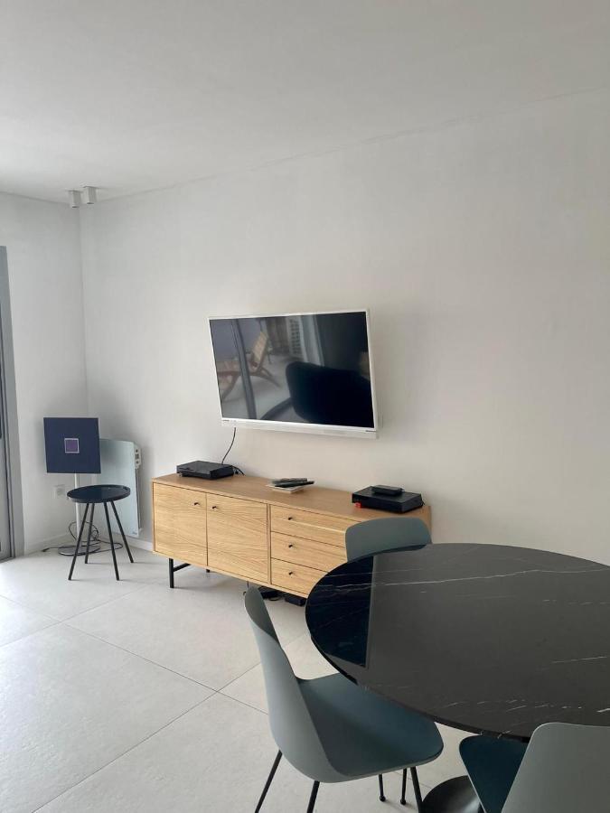 La Mauviere - 75M2 - 4Pers - Parking - Wifi Apartment กาซีส์ ภายนอก รูปภาพ